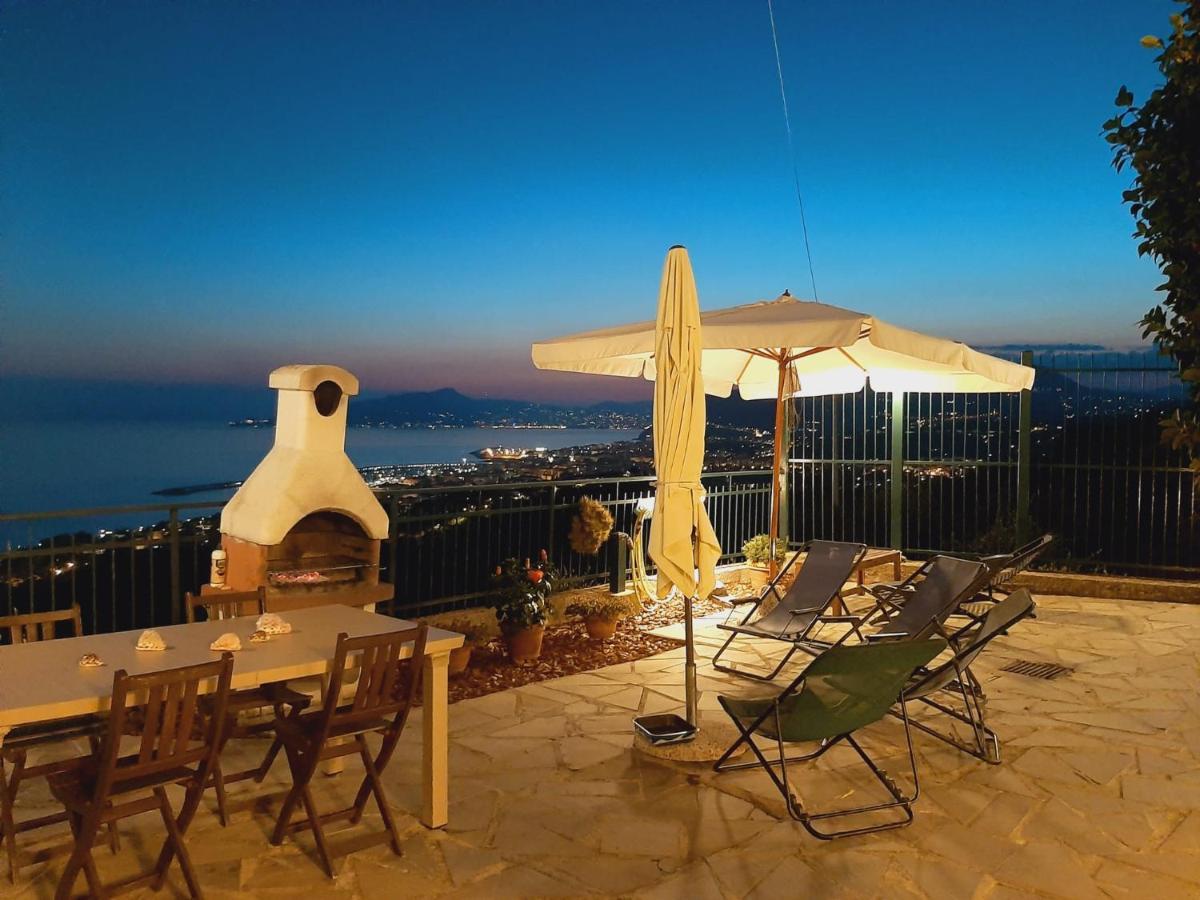 Sarina House Ocean View Villa Lavagna Ngoại thất bức ảnh